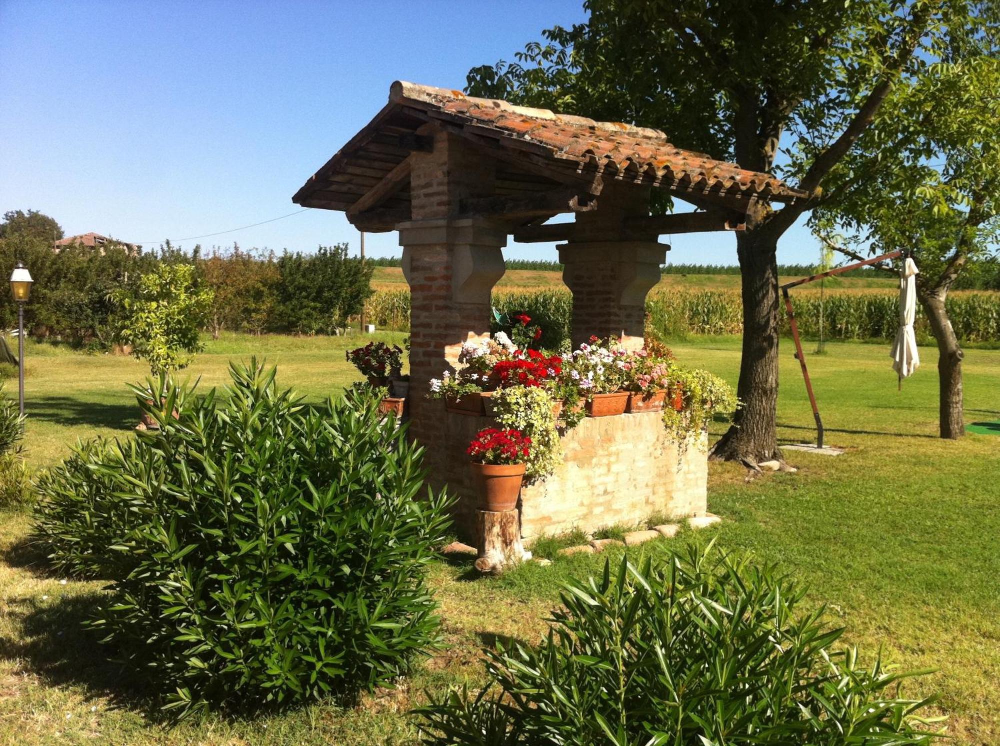 Agriturismo La Cascinetta ピエーヴェ・ディ・チェント エクステリア 写真