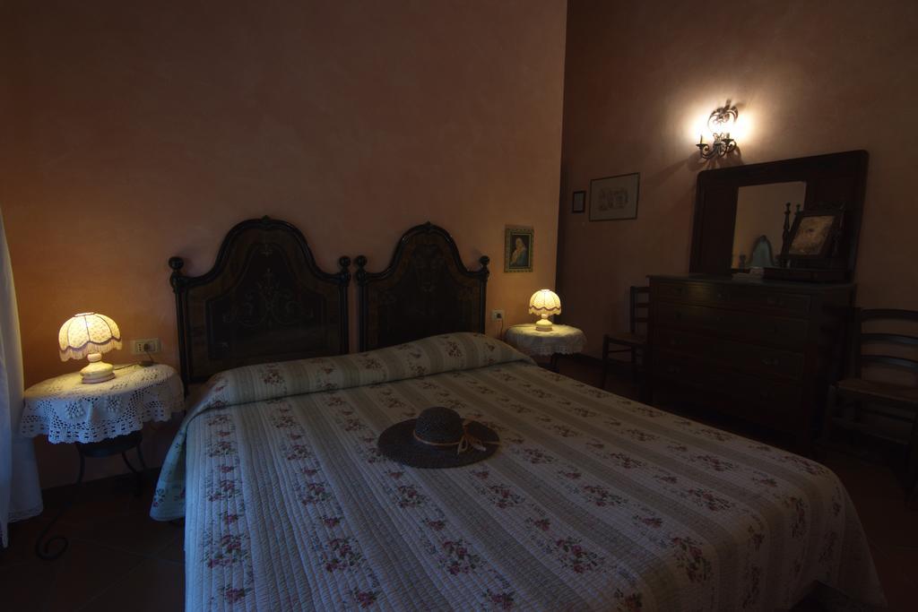 Agriturismo La Cascinetta ピエーヴェ・ディ・チェント エクステリア 写真