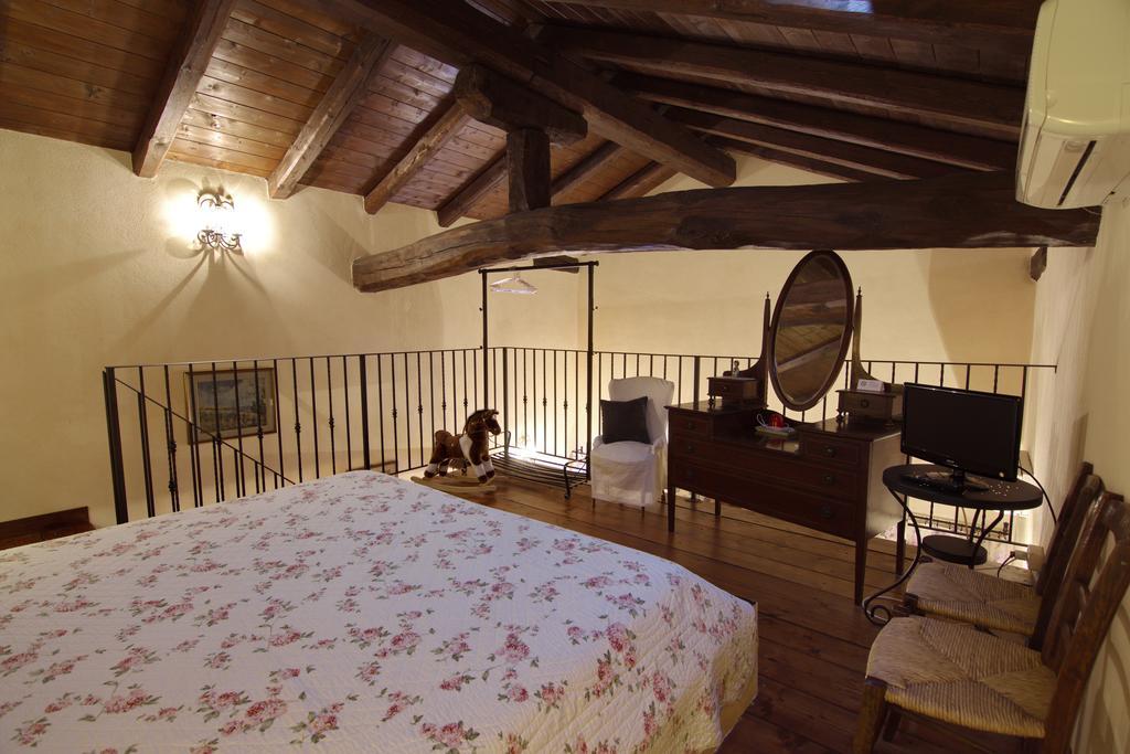 Agriturismo La Cascinetta ピエーヴェ・ディ・チェント エクステリア 写真