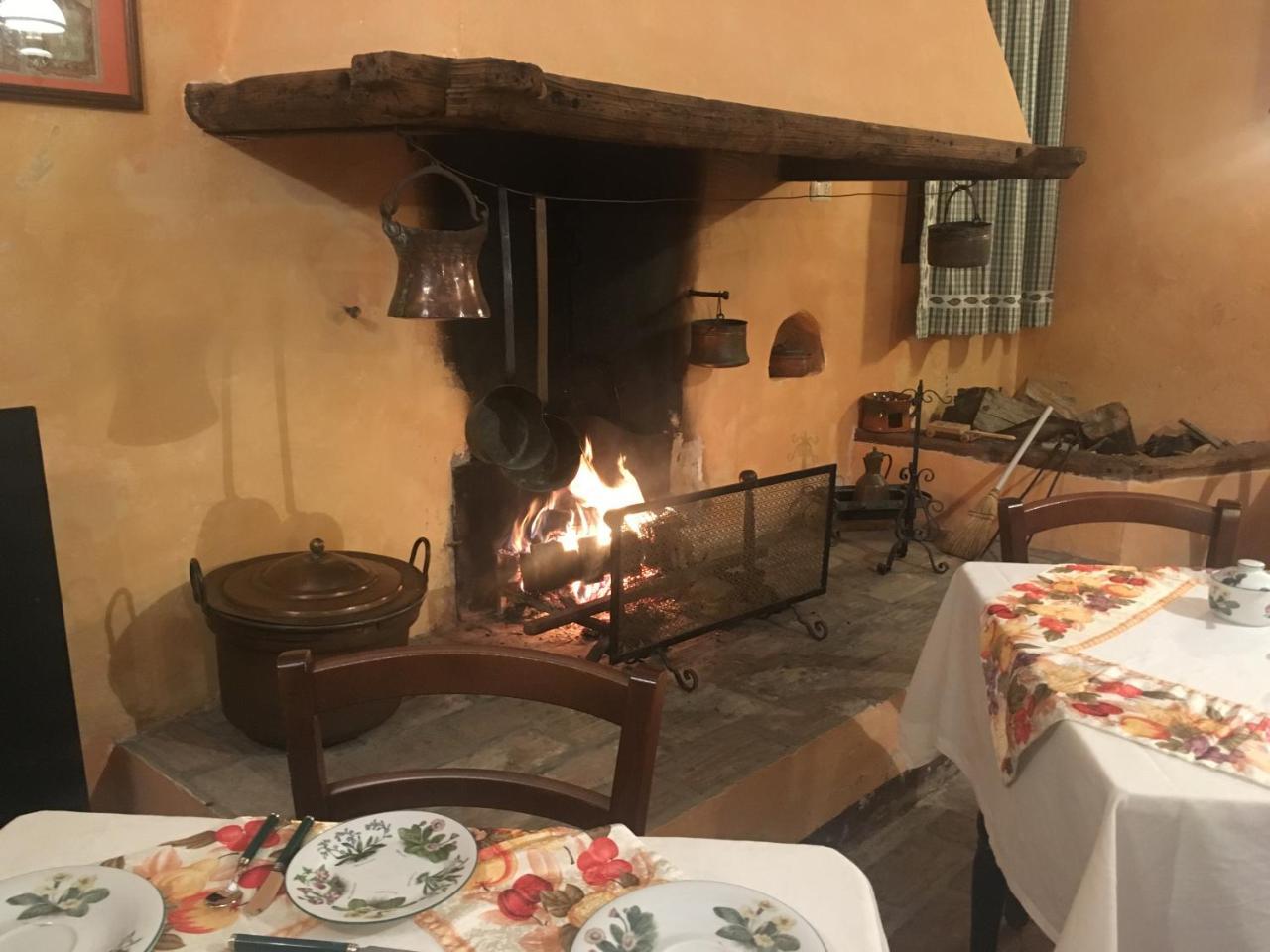 Agriturismo La Cascinetta ピエーヴェ・ディ・チェント エクステリア 写真