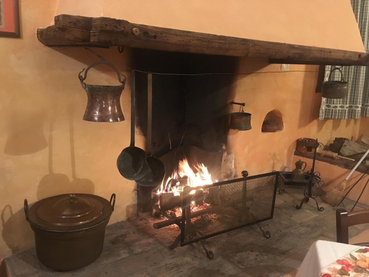 Agriturismo La Cascinetta ピエーヴェ・ディ・チェント エクステリア 写真